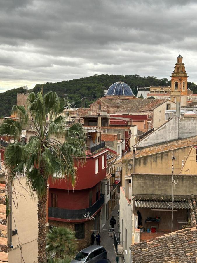 Acogedora Y Moderna Casa En Pueblo Villa Serra Buitenkant foto