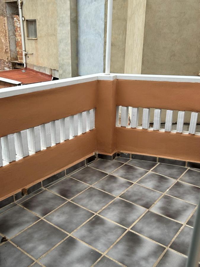 Acogedora Y Moderna Casa En Pueblo Villa Serra Buitenkant foto