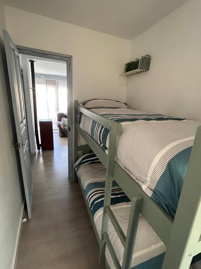 Acogedora Y Moderna Casa En Pueblo Villa Serra Buitenkant foto